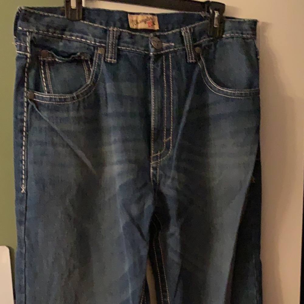 Men’s Wrangler 20x Jeans in great condition
